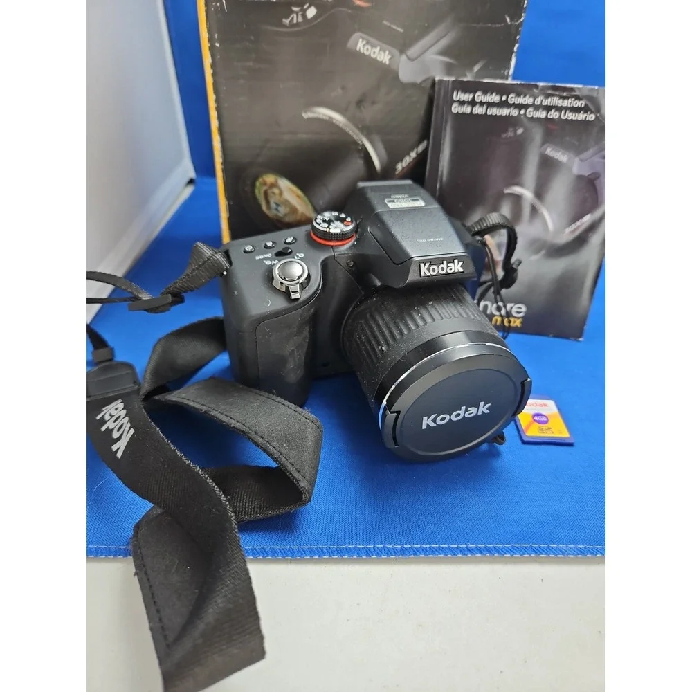 Kodak EasyShare Max Z990 12.0MP Digital Bridge Camera Tested Works